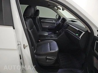 2021 Volkswagen Atlas 2.0T SE - miniatura 8
