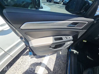 2021 Volkswagen Atlas Cross Sport 2.0T S - miniatura 9