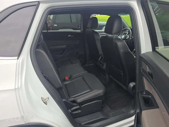 2021 Volkswagen Atlas Cross Sport V6 SE - miniatura 16