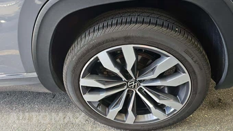 2021 Volkswagen Atlas Cross Sport V6 SEL Premium R-Line - miniatura 26