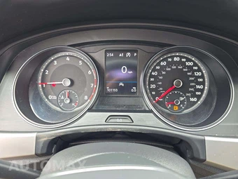 2021 Volkswagen Atlas V6 SE w/Technology - miniatura 6