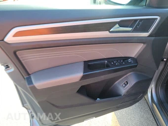 2021 Volkswagen Atlas V6 SE w/Technology - miniatura 9