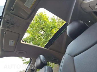 2021 Volkswagen Atlas V6 SE w/Technology R-Line - miniatura 11
