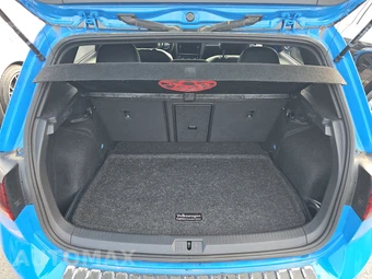 2021 Volkswagen Golf GTI Autobahn - miniatura 16