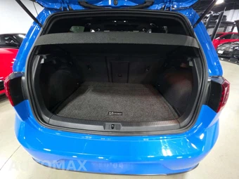2021 Volkswagen Golf GTI SE - miniatura 14