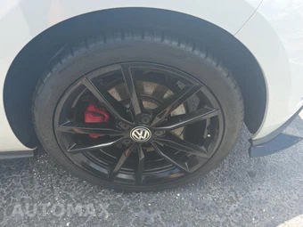 2021 Volkswagen Golf GTI SE - miniatura 11