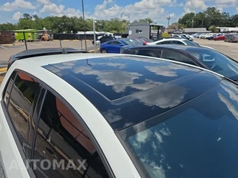 2021 Volkswagen Golf GTI SE - miniatura 12