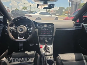 2021 Volkswagen Golf GTI SE - miniatura 14