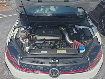 2021 Volkswagen Golf GTI SE - miniatura 18