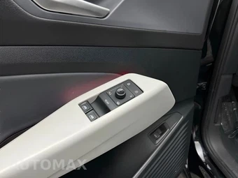 2021 Volkswagen ID.4 1st Edition - miniatura 27