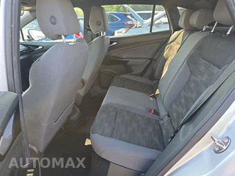 2021 Volkswagen ID.4 Pro – miniatura 13