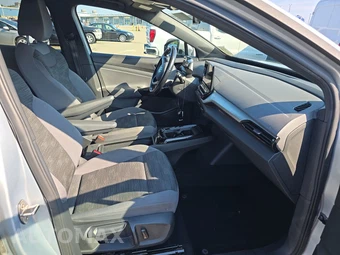2021 Volkswagen ID.4 Pro – miniatura 8