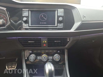 2021 Volkswagen Jetta GLI S - miniatura 10