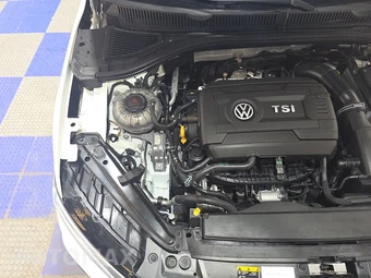 2021 Volkswagen Jetta GLI S - miniatura 25