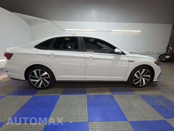 2021 Volkswagen Jetta GLI S - miniatura 4