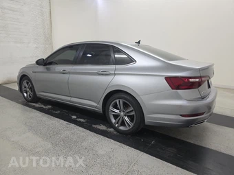 2021 Volkswagen Jetta R-Line – miniatura 6