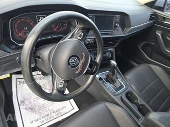 2021 Volkswagen Jetta R-Line – miniatura 11