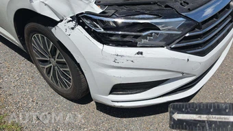 2021 Volkswagen Jetta R-Line – miniatura 36