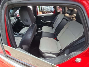 2021 Volkswagen Jetta R-Line – miniatura 13