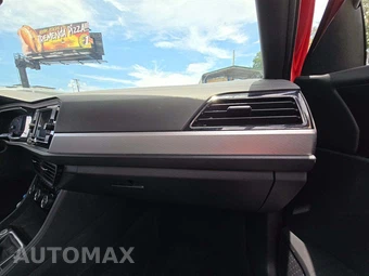 2021 Volkswagen Jetta R-Line – miniatura 19
