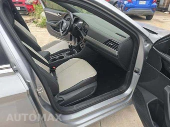 2021 Volkswagen Jetta R-Line - miniatura 18