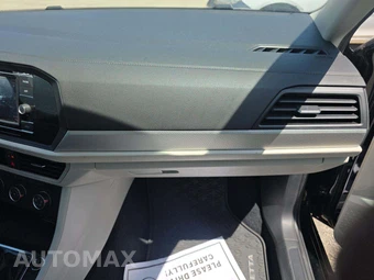 2021 Volkswagen Jetta S – miniatura 19