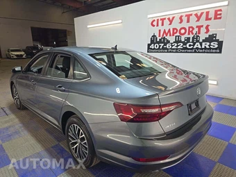 2021 Volkswagen Jetta S – miniatura 2