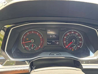 2021 Volkswagen Jetta S – miniatura 9