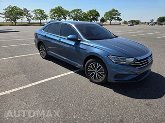 2021 Volkswagen Jetta SE - miniatura 5