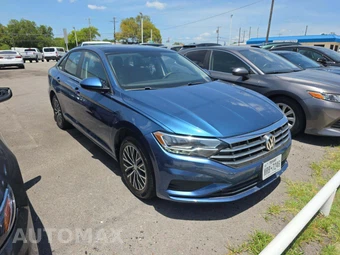 2021 Volkswagen Jetta SE – miniatura 4