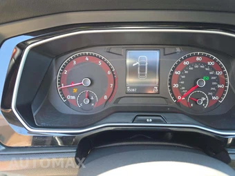 2021 Volkswagen Jetta SE – miniatura 9