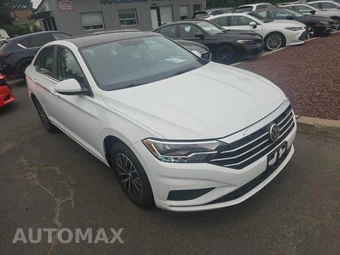 2021 Volkswagen Jetta SE – miniatura 3