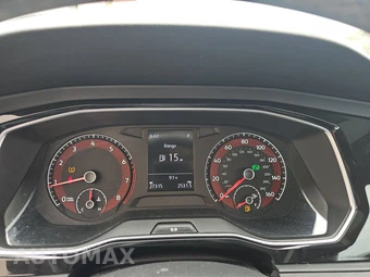 2021 Volkswagen Jetta SE – miniatura 12