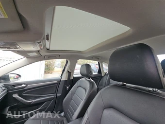 2021 Volkswagen Jetta SE – miniatura 14