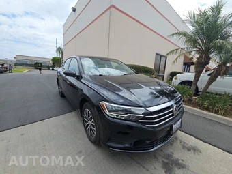2021 Volkswagen Jetta SE – miniatura 3