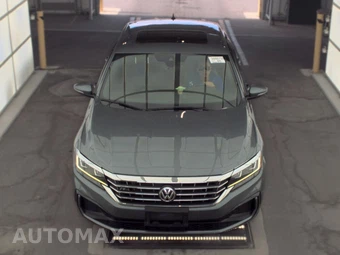 2021 Volkswagen Passat 2.0T R-Line - miniatura 2