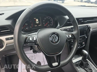 2021 Volkswagen Passat 2.0T S - miniatura 10