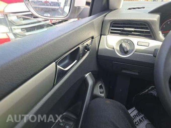 2021 Volkswagen Passat 2.0T S - miniatura 26