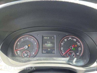 2021 Volkswagen Passat 2.0T S - miniatura 9