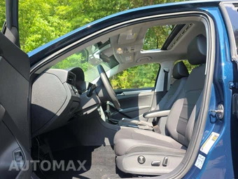 2021 Volkswagen Passat 2.0T SE - miniatura 6