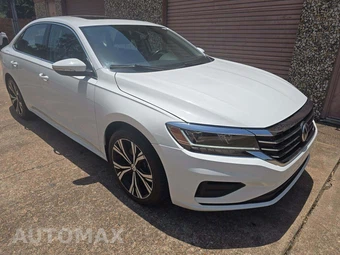 2021 Volkswagen Passat 2.0T SE - miniatura 4