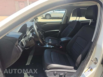2021 Volkswagen Passat 2.0T SE - miniatura 6