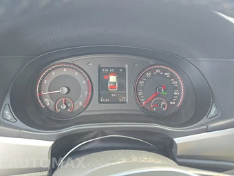 2021 Volkswagen Passat 2.0T SE – miniatura 12