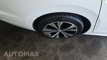 2021 Volkswagen Passat 2.0T SE – miniatura 23