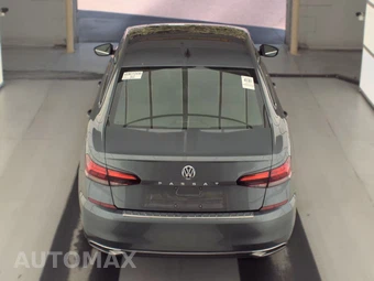 2021 Volkswagen Passat 2.0T SE - miniatura 5
