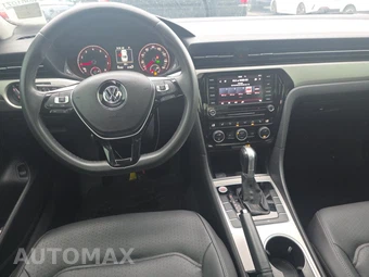 2021 Volkswagen Passat 2.0T SE - miniatura 11
