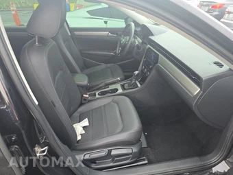 2021 Volkswagen Passat 2.0T SE - miniatura 8
