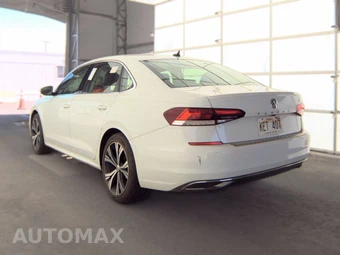 2021 Volkswagen Passat 2.0T SE - miniatura 6