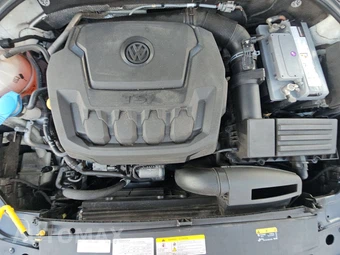 2021 Volkswagen Passat 2.0T SE - miniatura 15