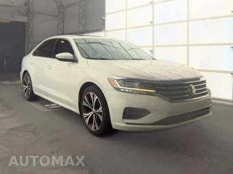 2021 Volkswagen Passat 2.0T SE - miniatura 3